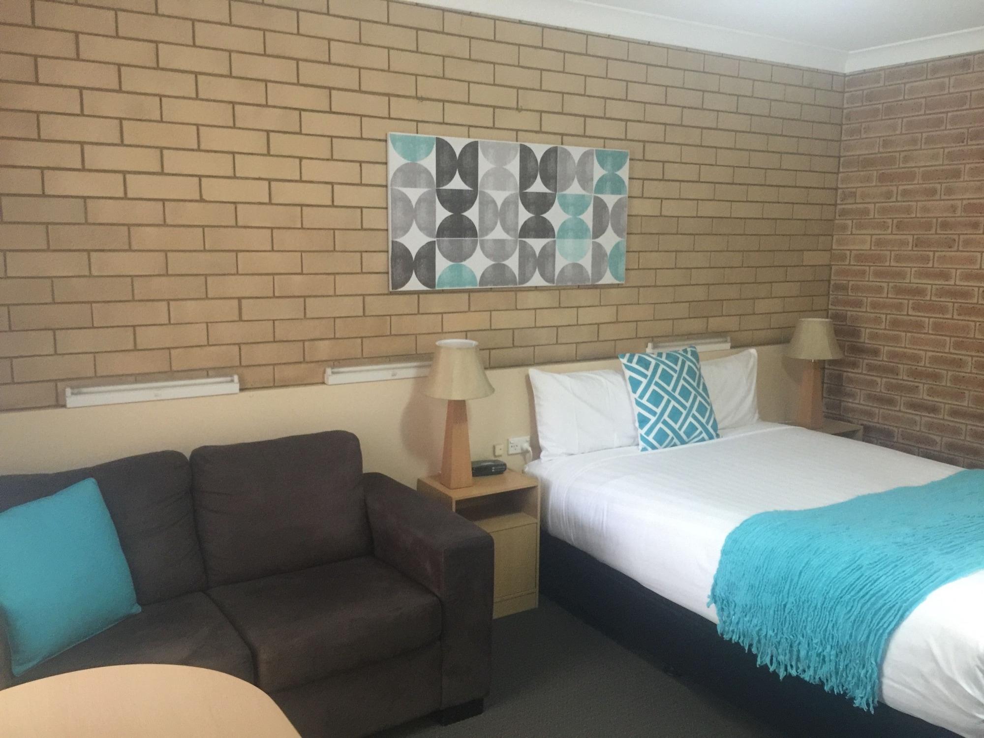 Blue Violet Motor Inn Toowoomba Exterior photo