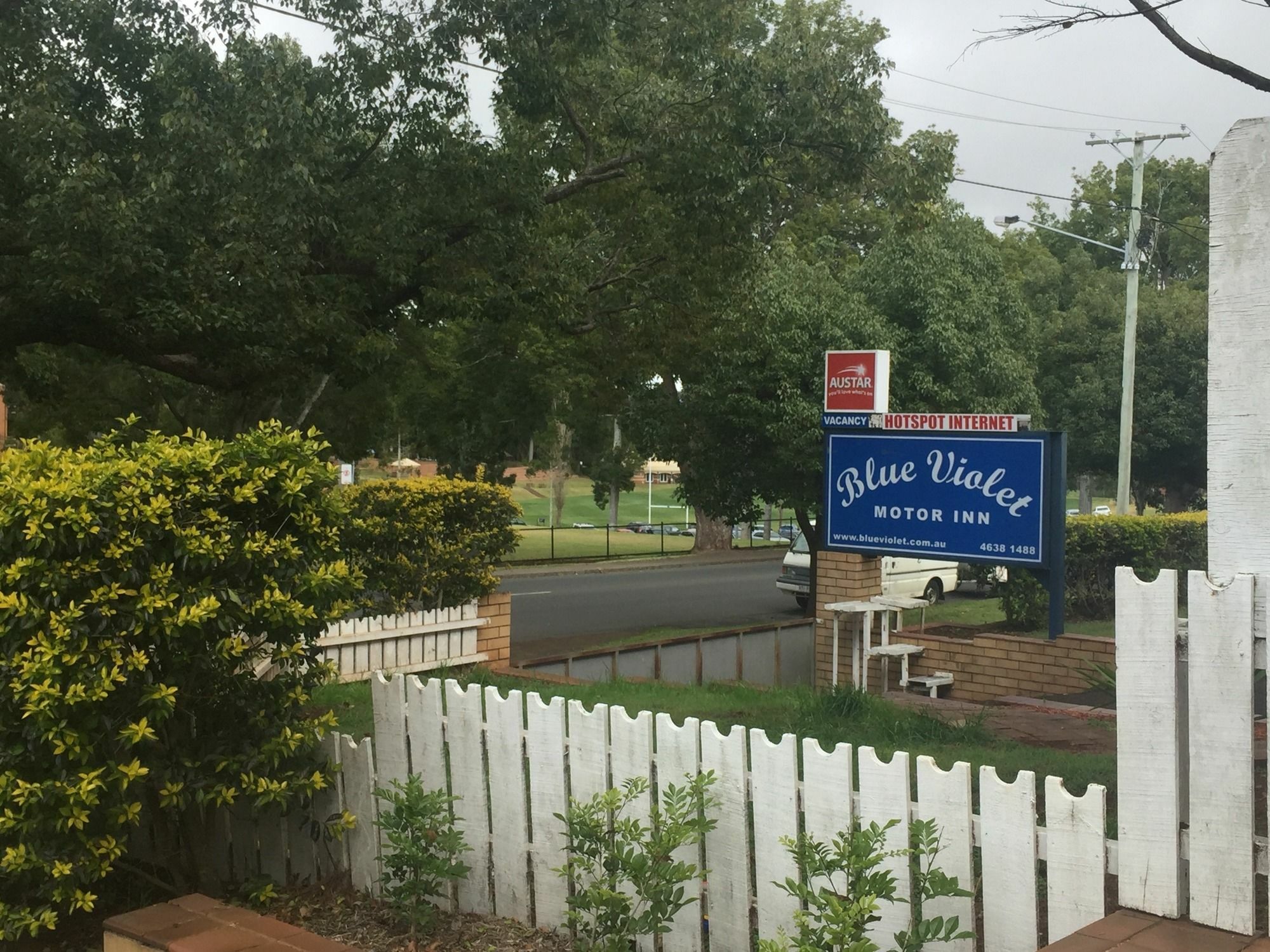 Blue Violet Motor Inn Toowoomba Exterior photo